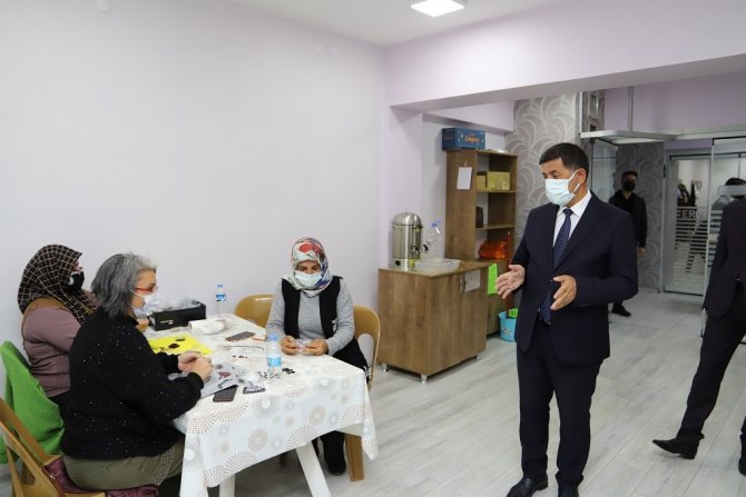 Ermek Kurslarında 195 Kursiyer, 7 Eğitmen Eşliğinde Hafta İçi Her Gün Eğitimlerine Devam Ediyor