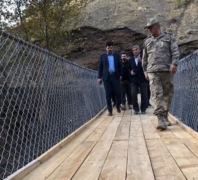 Çukurca Kaymakamlığının Projeleri Köy Halkını Sevindiriyor