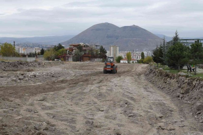 Büyükşehir’den 16 Milyon Tl’lik 4 Mahalleyi Malatya Yoluna Bağlayacak Yol