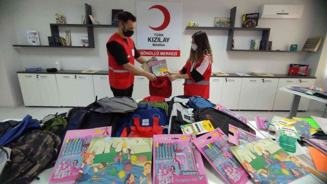 Manisa’dan Silopili Öğrencilere Sevindiren Destek