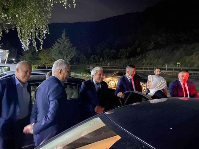 Sakarya Milletvekili Erdoğan’dan Ak Parti Teşkilatına Ziyaret