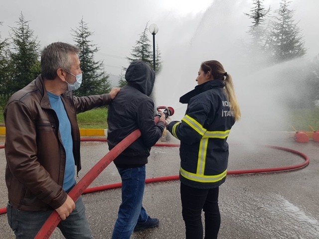 İ̇tfaiye’den İ̇zaydaş Personeline Eğitim