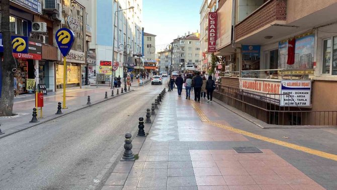 "Aşı Rahaveti" İle Tedbirler Unutuldu, Vak’a Sayıları Arttı