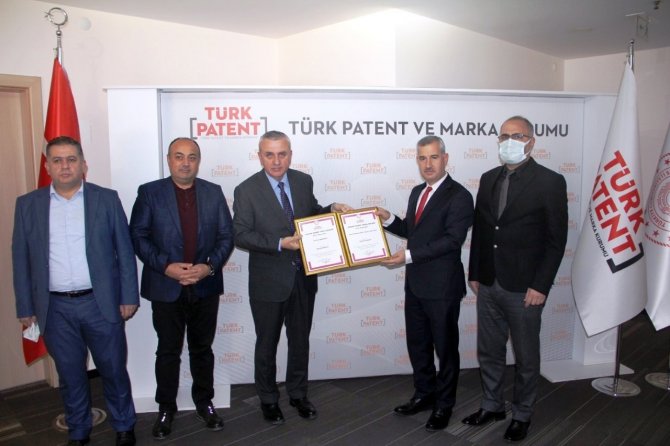 Malatya’da Tandır Ekmeği İle Analı-kızlı Köftesine Coğrafi İşaret Tescil Belgesi