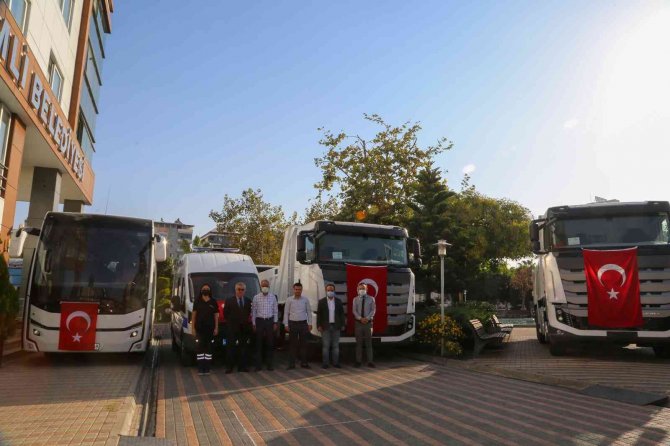 Erdemli Belediyesi Araç Filosunu Genişletti