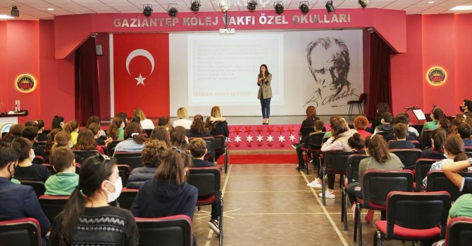 Öğrencilere Sağlıklı Beslenme Ve Duygusal Yeme Semineri