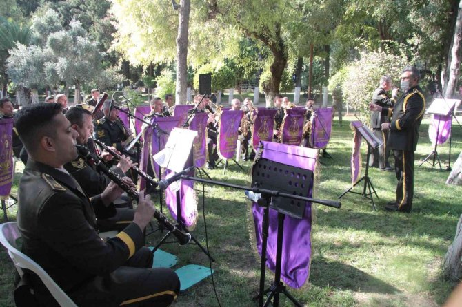 Hatay’da 6. Kolordu Komutanlığı Bölge Bando Komutanlığı Konser Verdi