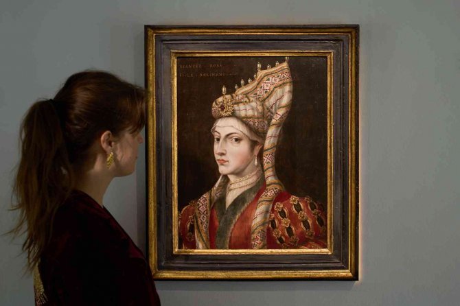 İ̇ngiltere’deki Müzayedede Hürrem Sultan Portresi 126 Bin Pounda Alıcı Buldu