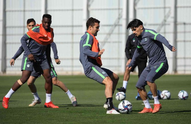 Konyaspor Taktik Çalıştı