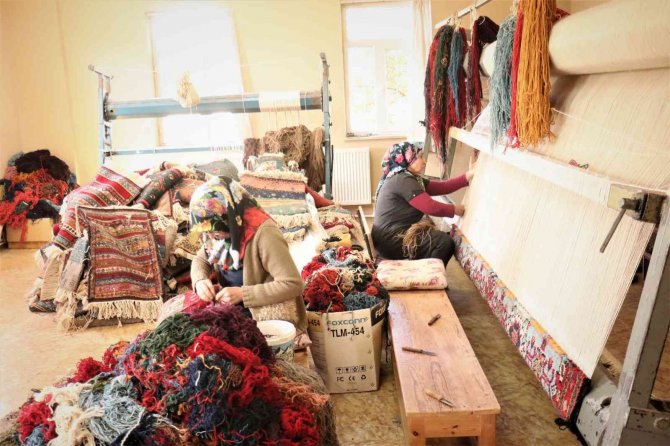 El Yapımı Halıya En Büyük Talep Amerika’dan