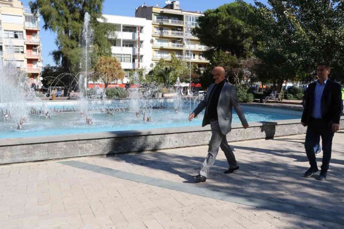 Manisa Büyükşehir Belediyesinden Parklara Estetik Dokunuş
