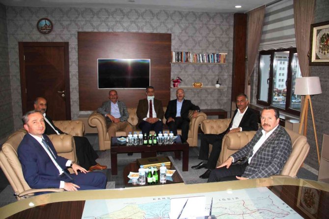 Memur Sen Genel Başkanı Yalçın’dan Ağrı Milli Eğitim Müdürü Kökrek’e Ziyaret