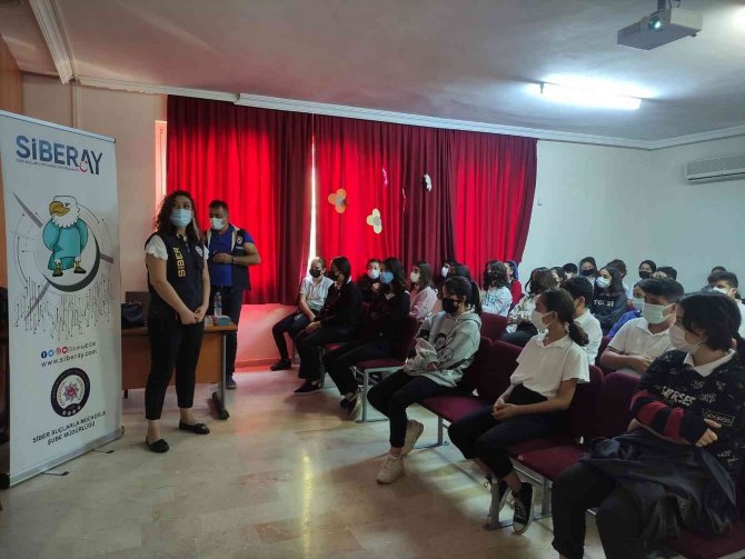 Öğrencilere ’Siberay’ Projesi Anlatıldı