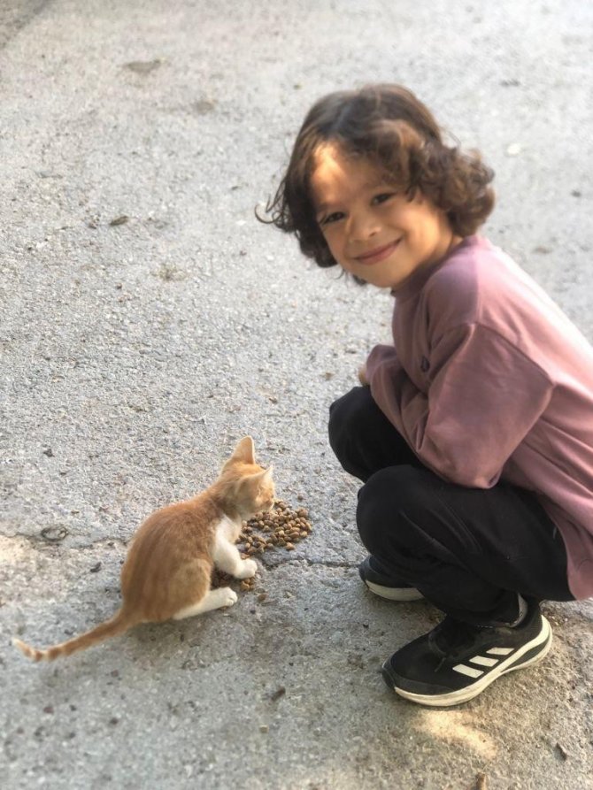 Minik Öğrencilerden Yürekleri Isıtacak Proje ‘Var Mısın?’