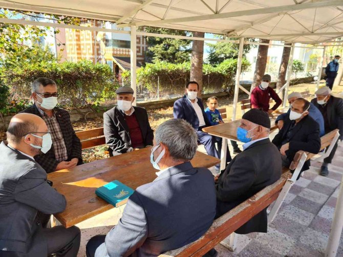 Başkan Özcan, Pandemi Sonrası Mahalle Ziyaretlerinde