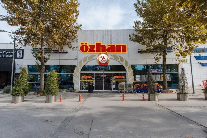 Özhan’in Kitap Ve Oyuncak Bağış Kampanyası Devam Ediyor