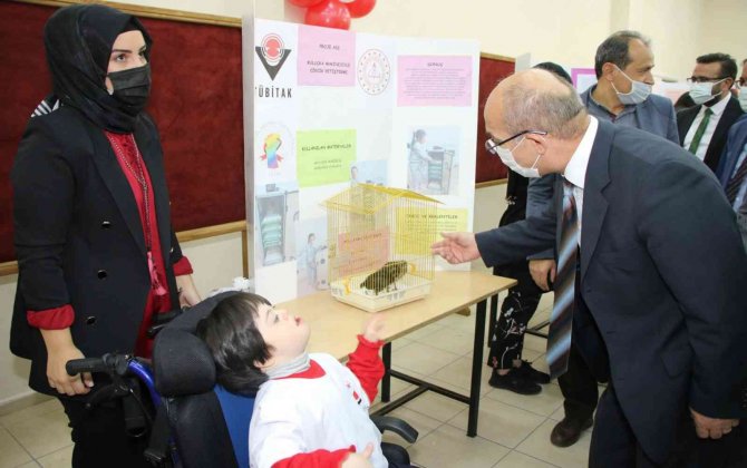 Özel Öğrenciler Hünerlerini Sergiledi