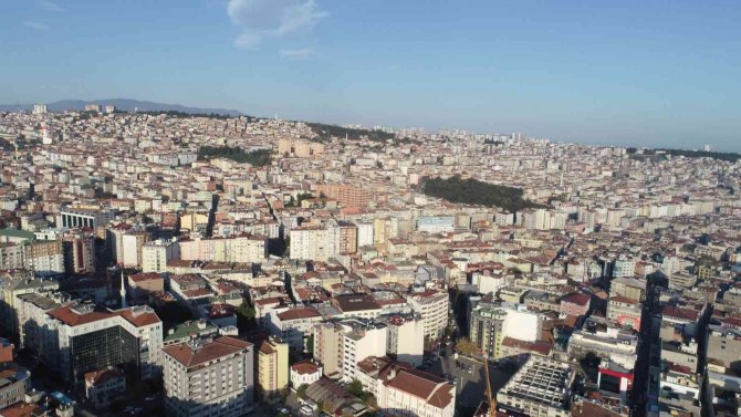 Oral: “Kendi Piyasalarını Oluşturdular, Birbirlerini Kazıklıyorlar”