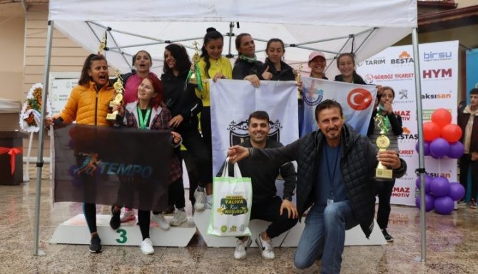 500 Sporcu Subaşı’nda Buluştu