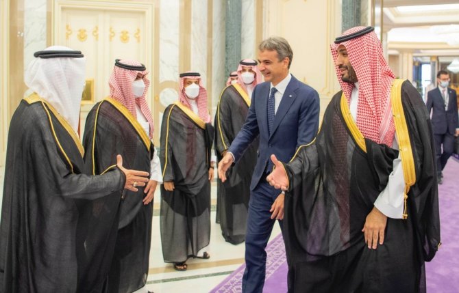 Suudi Arabistan Veliaht Prensi Selman, Yunanistan Başbakanı Miçotakis İle Bir Araya Geldi
