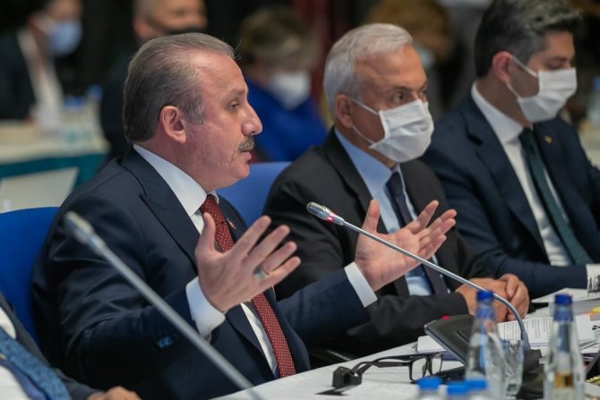 Meclis Başkanı Şentop’tan Bütçe Görüşmelerinde ’Anayasa’ Vurgusu