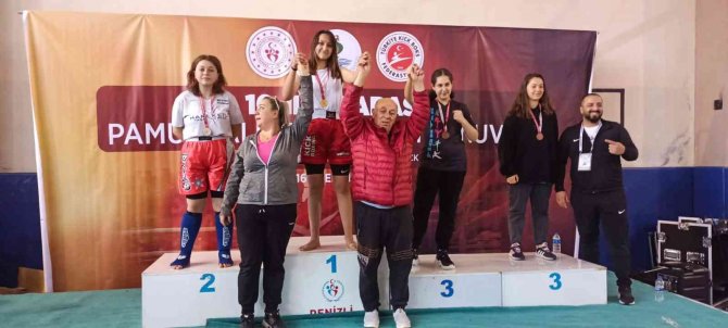 Elif Kaya Ve Medine Düzgün Kütahya’nın Gururu Oldu