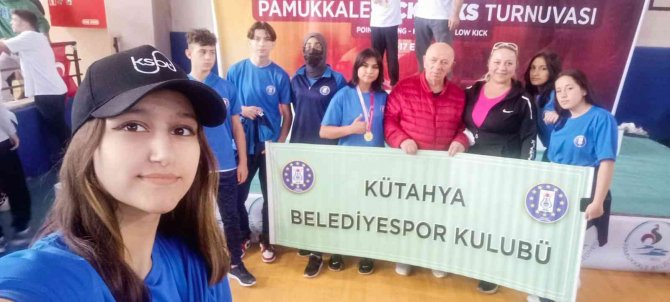 Elif Kaya Ve Medine Düzgün Kütahya’nın Gururu Oldu