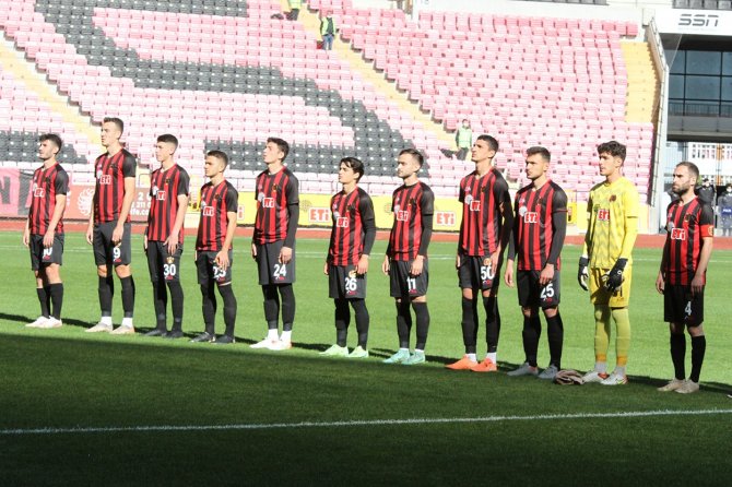 Ziraat Türkiye Kupası: Eskişehirspor: 0 - Alagöz Holding Iğdırspor: 2