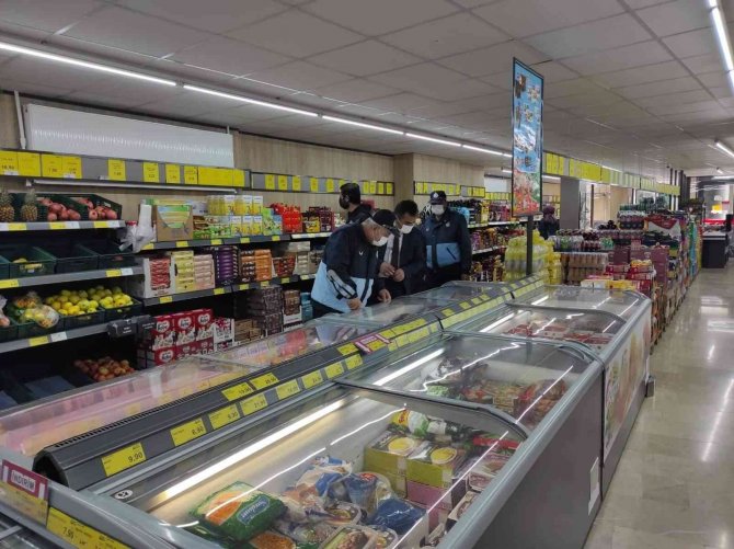 Sungurlu’da Marketler Denetlendi