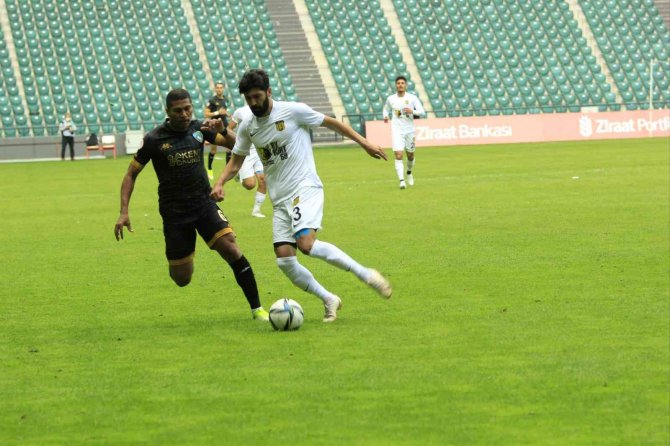 Ziraat Türkiye Kupası: Kocaelispor: 2 - Bayburt Özel İ̇darespor: 0