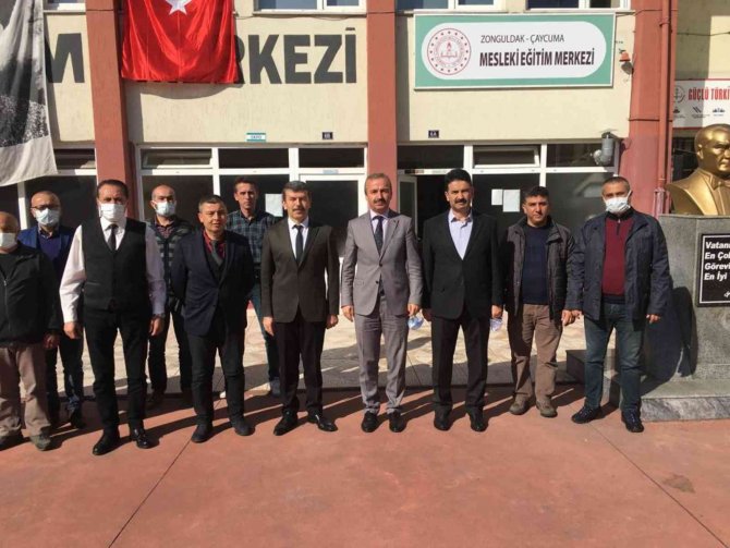 İ̇lçe Milli Eğitim Müdürü Baş, Okul Ziyaretleri Devam Ediyor