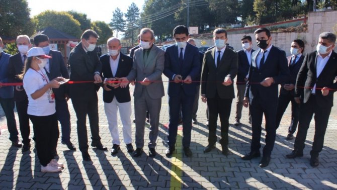 Yukarıtaşçılı Ortaokulu Tübi̇tak 4006 Bilim Fuarı Açılışını Gerçekleşti