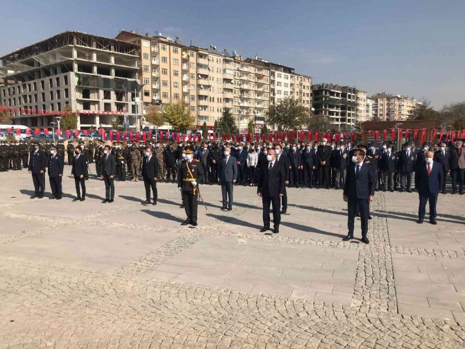 Elazığ’da Cumhuriyet Bayramı Kutlamaları