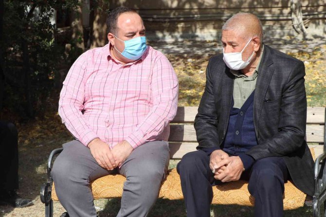 Başkan Ekinci Halkla İç İçe Oluyor