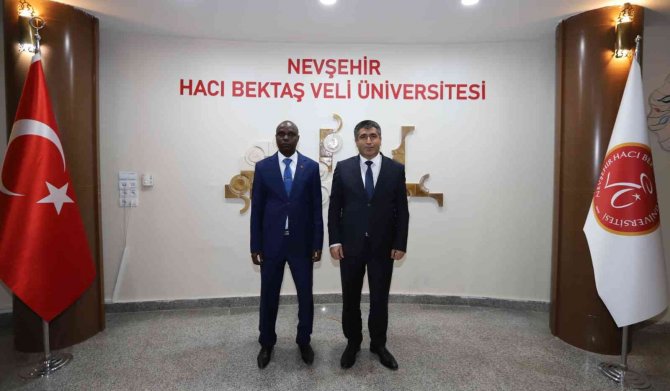 45 Farklı Ülkeden 703 Uluslararası Öğrenci Nevü’de Eğitim Görüyor