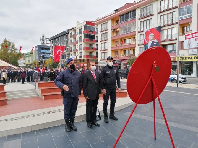 Çan’da, 29 Ekim Cumhuriyet Bayramı Çelenk Töreni