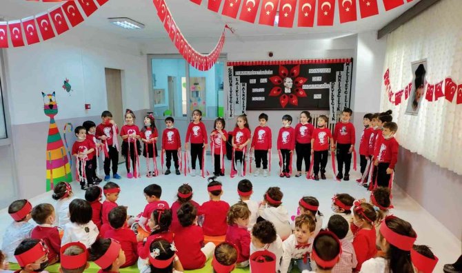 Çocuklar Cumhuriyet Coşkusunu Yaşadı