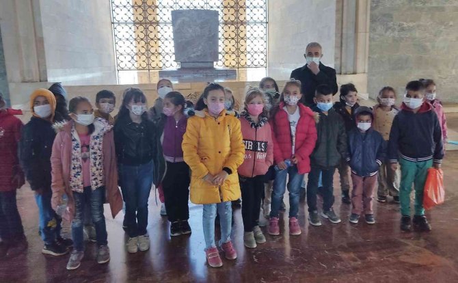 Çocuklar Cumhuriyet Coşkusunu Yaşadı