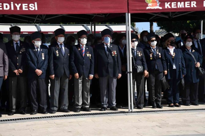 Kemer’de 29 Ekim Coşkusu