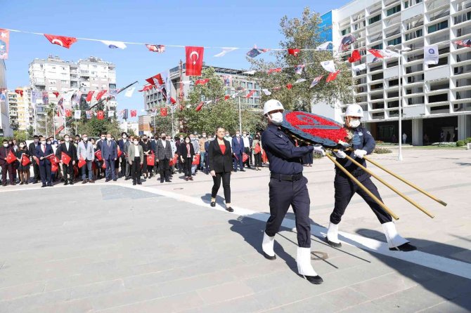 Büyükşehir’de Cumhuriyet Bayramı Töreni