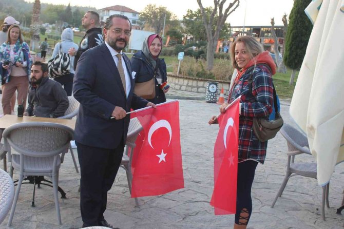 Pamukkale Semalarında Cumhuriyet Coşkusu