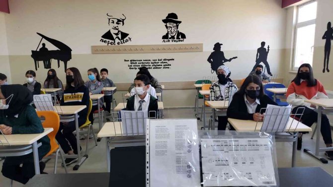 Karakoçan’da Müzik Sınıfı Açıldı