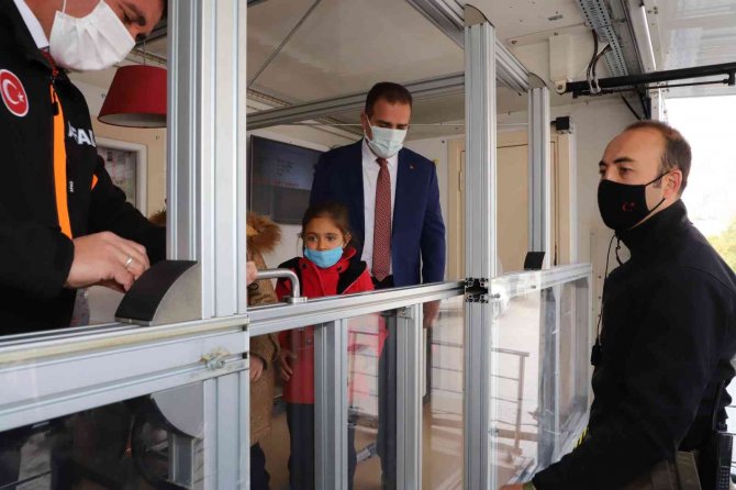 Deprem Simülasyon Tırı Hakkari’de