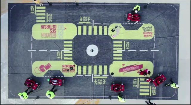 Van’da Mobil Trafik Eğitim Tırında 8 Okuldan Katılan 720 Öğrenciye Eğitim Verildi