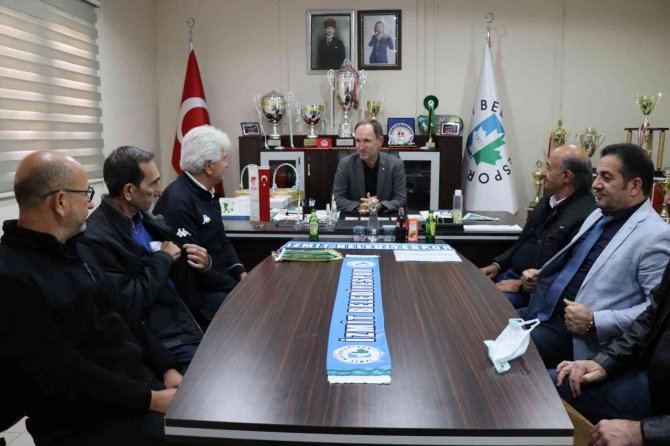 İ̇zmit Belediyespor 7 Genç Yeteneği Kocaelispor’a Kazandırdı