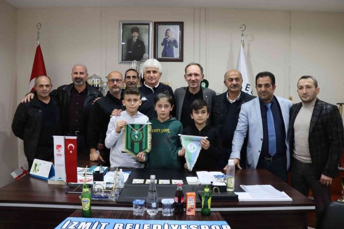 İ̇zmit Belediyespor 7 Genç Yeteneği Kocaelispor’a Kazandırdı