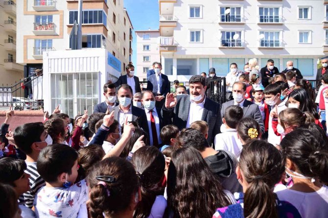 Başkan Oğuz’dan Milli Eğitim Bakanı Öztürk’e Ziyaret