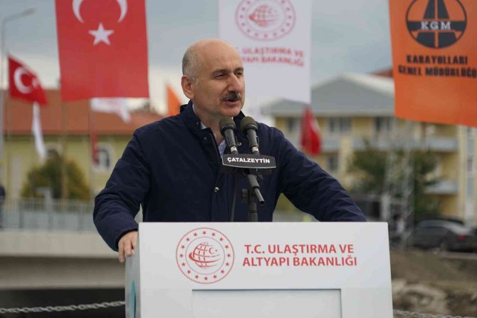 İ̇ki Şehri Birbirine Bağlayan Köprü Yeniden İnşa Edildi, Açılışını Bakan Karaismalioğlu Yaptı