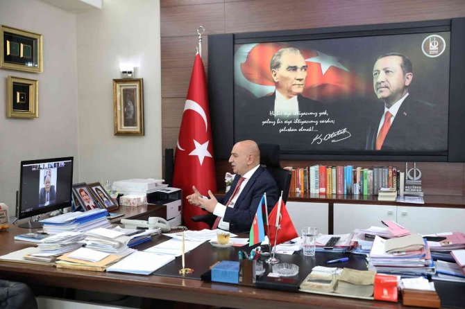 Başkan Altınok, Telekonferansla Azerbaycanlı Başkanlarla Buluştu