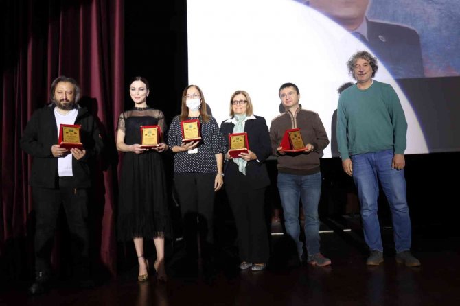 İ̇nönü’de Ödüller Sahiplerini Buldu